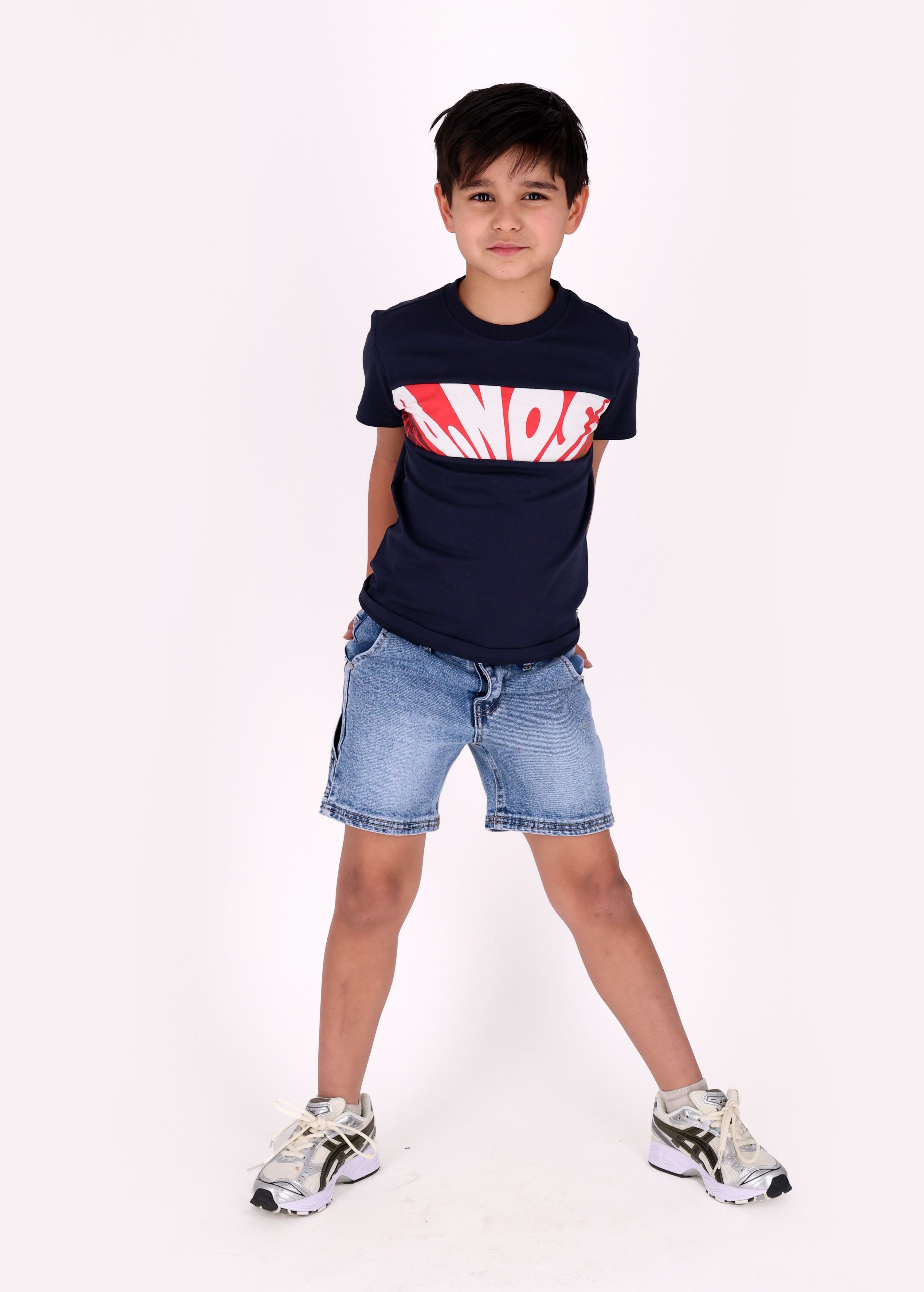 B.Nosy boys T-shirt Timmy