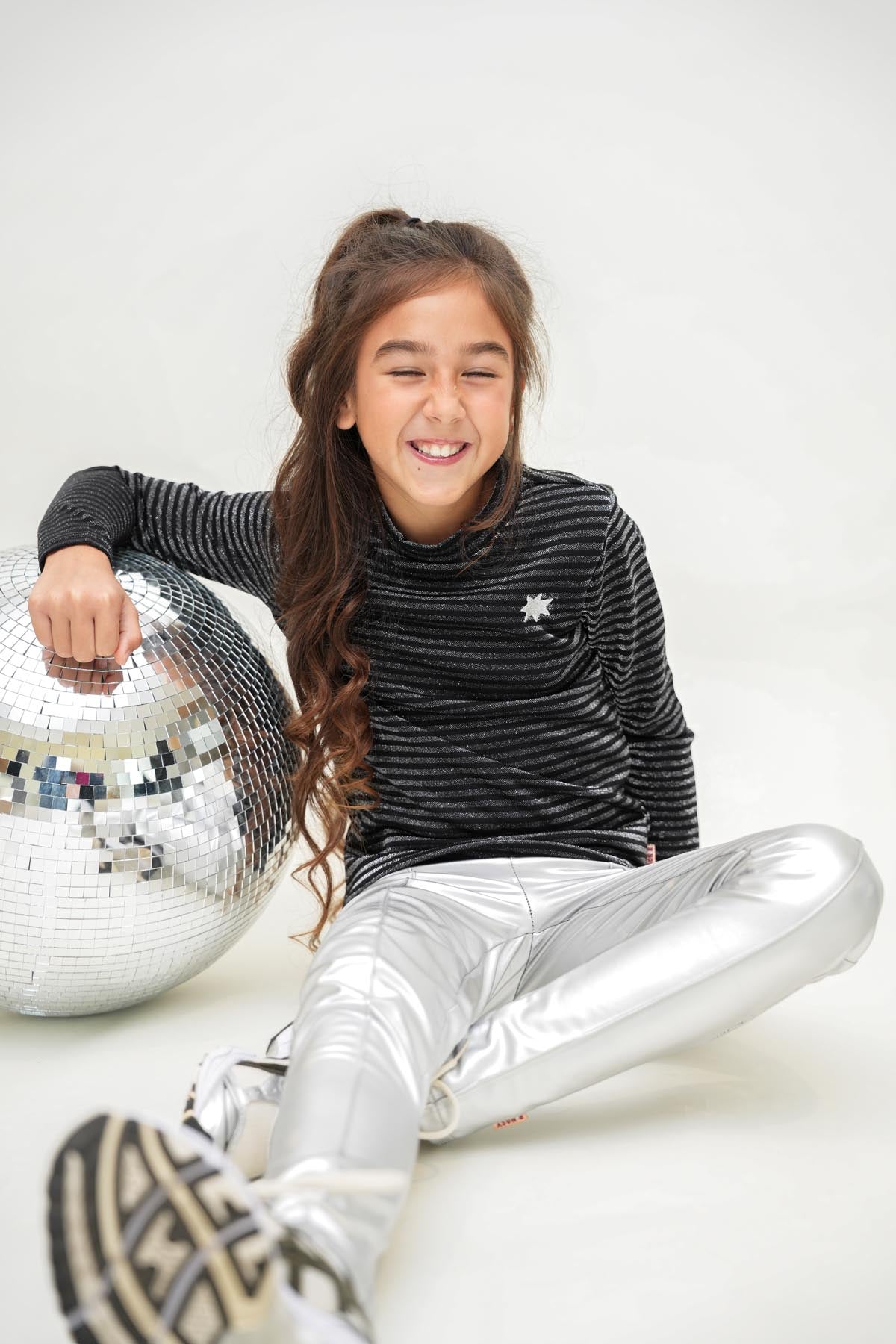 B.Nosy Tamara glitter top