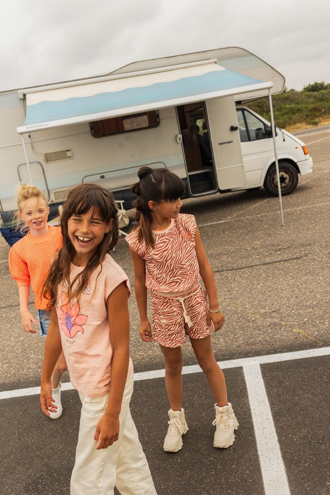 Teen Collab Luna Top Happy Luna Pink - LikeFlo